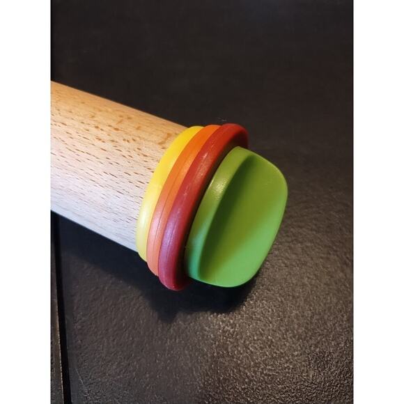 Joseph Joseph Adjustable Rolling Pin Removable Rings 16.5" Baking - Picture 4 of 4